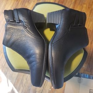 Clark's Collection Valarie 2 Ashley Black Ankle Booties 7.5